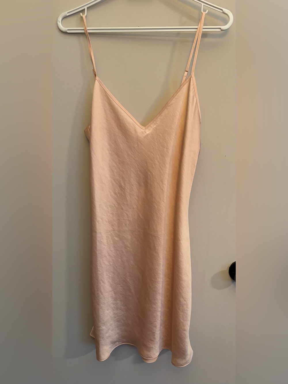Aritzia Wilfred Satin Slip Dress in Blush